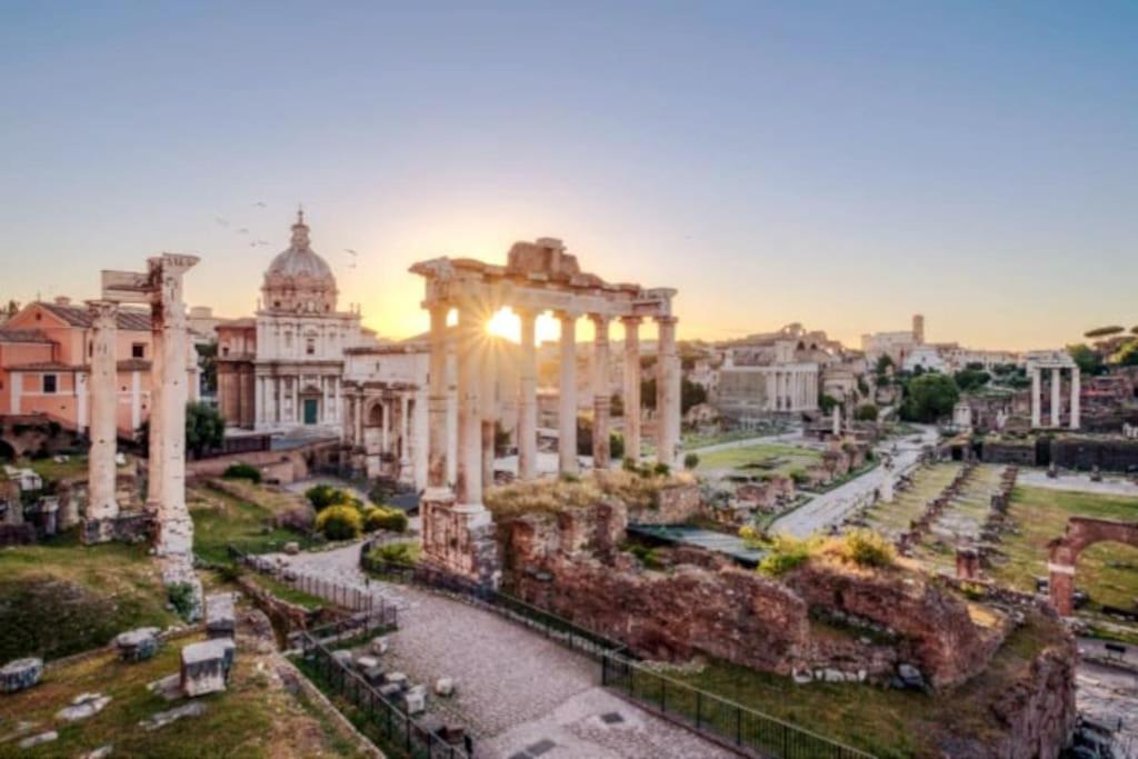 Apartamento A Due Fermate Dal ColosseoWi-Fi & Netflix Gratis Roma Exterior foto