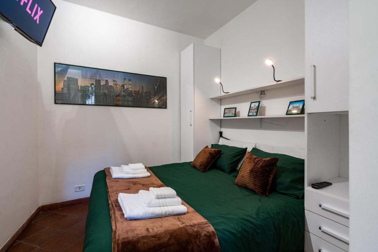 Apartamento A Due Fermate Dal ColosseoWi-Fi & Netflix Gratis Roma Exterior foto